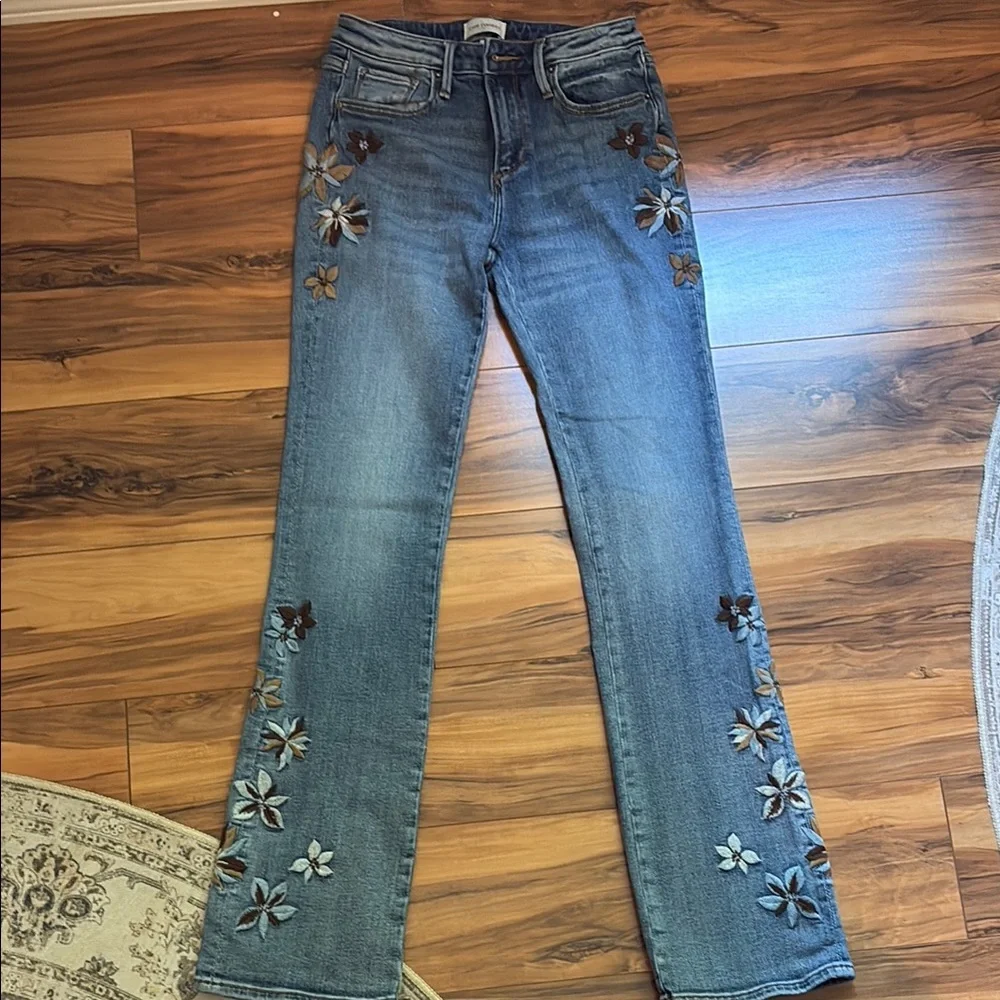 Floral Embroidered Blue Jeans - Picture 3 of 5
